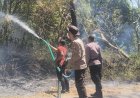 Hutan-Lindung-Egon-Ilinmedo-Terbakar,-Polres-Sikka-dan-Polsek-Waigete-Bergerak-Cegah-Api-Meluas