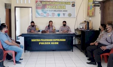 Kunjungi-Polsek-Alok,-Wakapolres-Sampaikan-Pesan-Ini-Kepada-Anggota