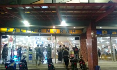 Sosialisasikan-Adaptasi-Kebiasaan-Baru,-Polres-Sikka-Laksanakan-Patroli-Gabungan-Bersama-TNI-dan-Sat-Pol-PP