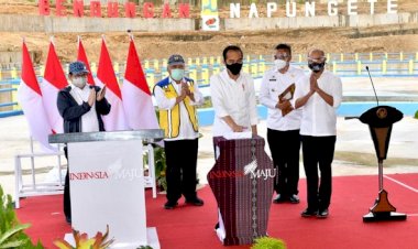 Hasil-Rapid-Test-Antigen,-Tak-Ada-Warga-Positif-Covid-dalam-Kerumunan-Jokowi-di-NTT