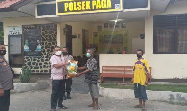 Berbagi-Kasih-Di-Bulan-Ramadhan,-Kapolres-Sikka-Berikan-Bantuan-Sembako-Kepada-Janda-Dan-Lansia-Di-Paga