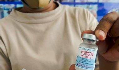 Polsek-Alok-amankan-kegiatan-vaksinasi-tahap-III-untuk-para-tenaga-kesehatan