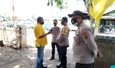 Kapolres-Tinjau-Pelaksanaan-Vaksinasi-Di-Kantor-Partai-Golkar-Maumere