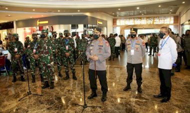 Tinjau-Serbuan-Vaksin-di-Kalbar,-Kapolri-Tekankan-Penguatan-Prokes-dan-Percepatan-Vaksinasi