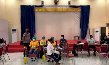 Polres-Sikka-Berperan-Aktif--Dalam-Kegiatan-Vaksinasi-Merdeka-Tahap-II-Hari-kedua.