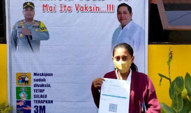Gandeng-Perum-Bulog-Maumere,-Gerai-Vaksin-TNI-Polri-Polres-Sikka-Berikan-306-Dosis-Vaksin-untuk-masyarakat