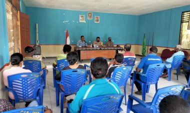 Safari-Kambtibmas,-Kapolres-Sikka-Rutin-Kunjungi-Masyarakat.