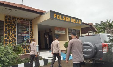 Kapolres-Sikka-Cek-Kesiapan-Mako-dan-Personil-Polsek-Nelle-dan-Pospol-Koting