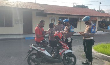 Ops-Keselamatan-2022,-Propam-Polres-Sikka-Lakukan-Pengecekan-Internal-Kelengkapan-Kendaraan-Pribadi-Anggota