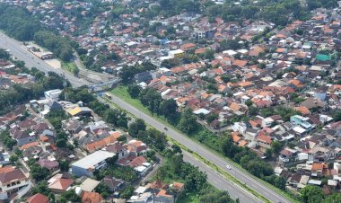 Pantau-Lewat-Heli,-Polri-Sebut-Arus-Mudik-Cikampek-Kalikangkung-Normal 