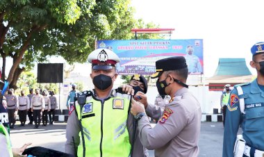 Pimpin-Apel-Gelar-Pasukan-Operasi-Patuh-Turangga-2022,-Kapolres-Sikka-Tekankan-6-Hal-Ini