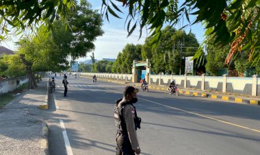 Operasi-Patuh-Turangga-Tahun--2022-Satsamapta-Polres-Sikka-Laksanakan-Pengaturan-Dan-Patroli-Di-Tempat-Rawan-Pelanggaran-Lalulintas.