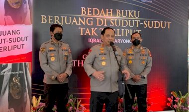 Akpol-96-Luncurkan-Buku-'Berjuang-di-Sudut-sudut-Tak-Terliput' 