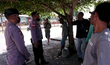 Sat-Binmas-Polres-Sikka-Rutin-Laksanakan-Sambang-Kamtibmas-Di-Lingkungan-Masyarakat