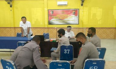 Polres-Sikka-Terima-Kunjungan-Kerja-Tim-Wasrik-Itwasda-Polda-NTT-Tahap-II-TA-2022