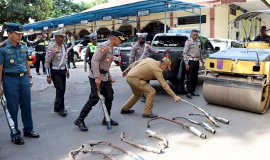 Musnahkan-Barang-Bukti-Operasi-Pekat,-Wujud-Komitmen-Polres-Sikka-Ciptakan-Kamtibmas-Yang-Kondusif