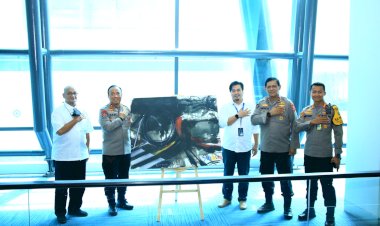 Polri-Pamerkan-Lukisan-Para-Difabel-di-Bandara-Soetta