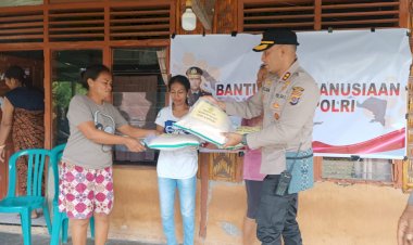 Polres-Sikka-Salurkan-Bantuan-Kemanusiaan-Kapolri-Kepada-Masyarakat