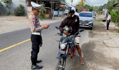 Hari-ke-9-Ops-Patuh-Turangga-2023,-KBO-Sat-Lantas-Pimpin-Pelaksanaan-Operasi-di-Sepanjang-Ruas-Jalan-Lingkar-Luar-Nanglimang