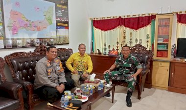 Jalin-Silaturahmi-Perkuat-Sinergitas,-Kapolres-Kunjungi-Markas-Kodim-1603-Sikka