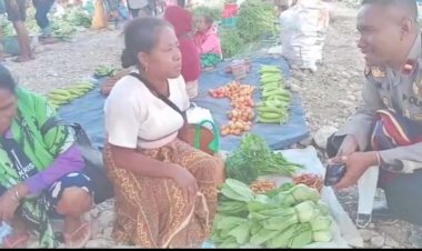 Berangkat-dari-Jumat-Curhat,-Polres-Belu-Hadirkan-Pasar-UMKM-Atasi-Permasalahan-Pasar-Halilulik-yang-Puluhan-Tahun-tidak-Menemui-Solusi,-