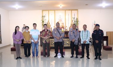 Kunjungi-Vihara-Dhamma-Manggala,-Kapolres-Ajak-Umat-Budha-Kab.-Sikka-Bersinergi-Jaga-Sitkamtibmas