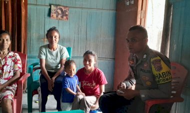 Jelang-Tahapan-Pemilu-Bhabinkamtibmas-Polsek-Nita-Terus-Datangi-Warga