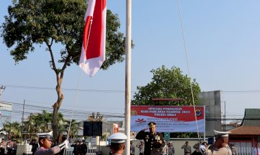Polres-Sikka-Gelar-Upacara-Peringatan-Hari-Pahlawan