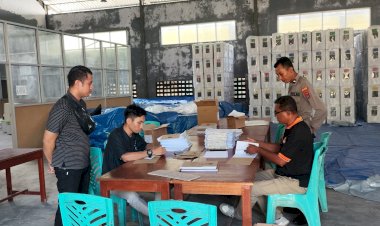 Satgas-OMB-Turangga-Polres-Sikka-amankan-Penyortiran-Formulir-C-untuk-Pemilu-2024