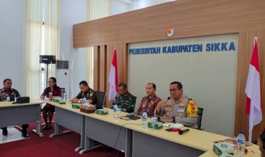 Kapolres-Sikka-hadiri-Rapat-Koordinasi-Pelaksanaan-Penanggulangan-Konflik-Sosial-di-Kabupaten-Sikka
