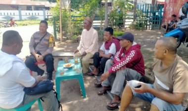 Bhabinkamtibmas-Kelurahan-Waioti-Lakukan-Kegiatan-Sambang-dan-Patroli-Dialogis