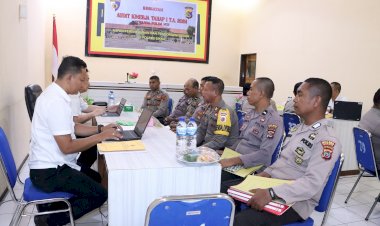 Audit-Kinerja-Tahap-I,-Tim-Itwasda-Polda-NTT-Kunjungi-Polres-Sikka
