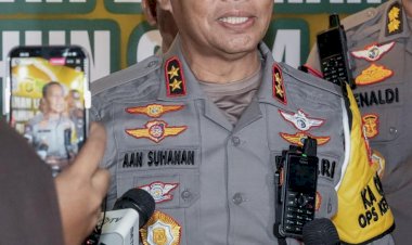 Korlantas-Polri-Berlakukan-One-Way-pukul-21.30-WIB