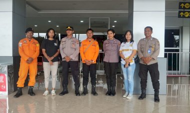 Pengamanan-Tertib-Mudik-Lebaran:-Polres-Sikka-Bersinergi-dengan-Basarnas-di-Bandara-Frans-Seda-Maumere