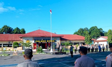 Harmoni-dan-Semangat:-Kapolres-SIKKA-Memimpin-Apel-Pagi-dengan-Penuh-Kehangatan-dan-Motivasi