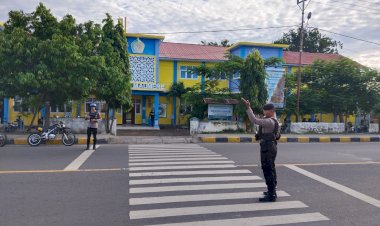 Unit-Turjawali-Sat.-Samapta-Polres-Sikka-Gencar-Lakukan-Patroli-Strongpoint-Pagi-Dan-Pengaturan-Lalu-Lintas