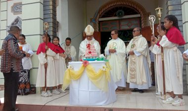 Pengamanan-Kunjungan-Uskup-Maumere-dan-Komunitas-GIM-di-Paroki-St.-Fransiskus-Xaverius-Habi-Bola