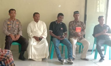 KAPOLSEK-WAIGETE-MENGHADIRI-PELANTIKAN-DAN-PENGAMBILAN-SUMPAH/JANJI-ANGGOTA-PANWASLU-KELURAHAN/DESA-TERPILIH-KEC.-TALIBURA