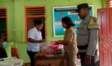 Kegiatan-Patroli-Dialogis-dan-Sambang-oleh-Bhabinkamtibmas-di-Desa-Takaplager