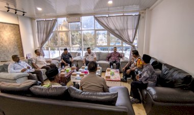 Kapolres-Sikka-Melaksanakan-Silaturahmi-dengan-Ketua-MUI-Kabupaten-Sikka
