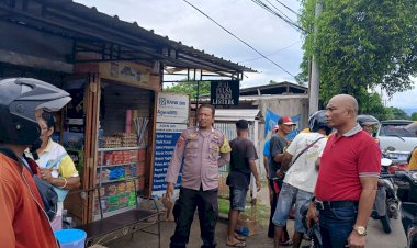 Bhabinkamtibmas-Laksanakan-Patroli-Sambang-di-Desa-Watuliwung