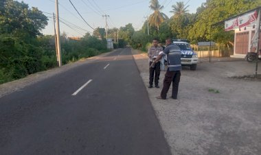 Kecelakaan-Lalu-Lintas-di-Nangahale-Doi,-Sikka:-Tiga-Orang-Alami-Luka-Luka,-Sat-Lantas-Lakukan-Olah-TKP