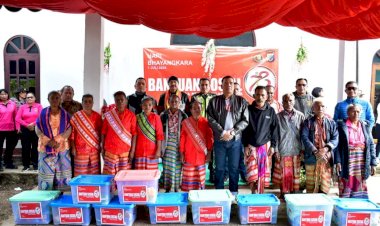 Sambut-Hari-Bhayangkara-ke-78,-Kapolda-NTT-Gelar-Touring-Motor-dan-Penyaluran-Bansos-di-TTS