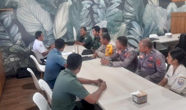 Kabag-SDM-Polres-Sikka-dan-Staf-SDM-Menghadiri-Kegiatan-Rekonsiliasi-dan-Pemuktahiran-Data-TNI-dan-Polri-Dalam-Rangka-Pengelolaan-Data-Kepesertaan-BPJS-Kesehatan.