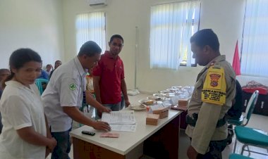 Sinergi-Dalam-Upaya-Perangi-Stunting:-Puskesmas-Waigete--Serahkan-Bantuan-ke-11-Desa-di-Kecamatan-Waigete