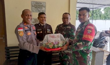 Kunjungan-Silaturahmi-Danramil-1603-01-Alok-Kapten-CZI-Sunaryo-ke-Polsek-Alok-Dalam-Rangka-Memperingati-HUT-Bhayangkara-Ke-78-Tahun-2024