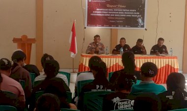 Kapolsek-Waigete-Menghadiri-Giat-Verifikasi-Faktual-Kesatu--Dokumen-Dukungan--Bakal-Pasangan-Calon--Bupati-dan-Wakil-Bupati--Sikka-Tahun-2024