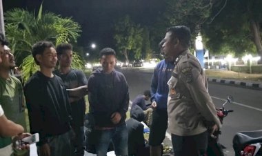 Patroli-Rutin-Kamtibmas-oleh-Piket-Jaga-SPKT-Regu-III-Polsek-Alok-Polres-Sikka