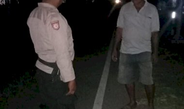 Piket-Jaga-Regu-II-Polsek-Waigete-Lakukan-Patroli-Rutin,-Ciptakan-Wilayah-Aman-dan-Kondusif