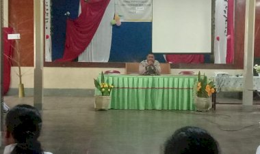 Sosialisasi-Penting-dalam-MPLS-SMK-Sta.-Elisabeth-Lela:-Tertib-Lalulintas,-Narkotika,-dan-Anti-Bullying.